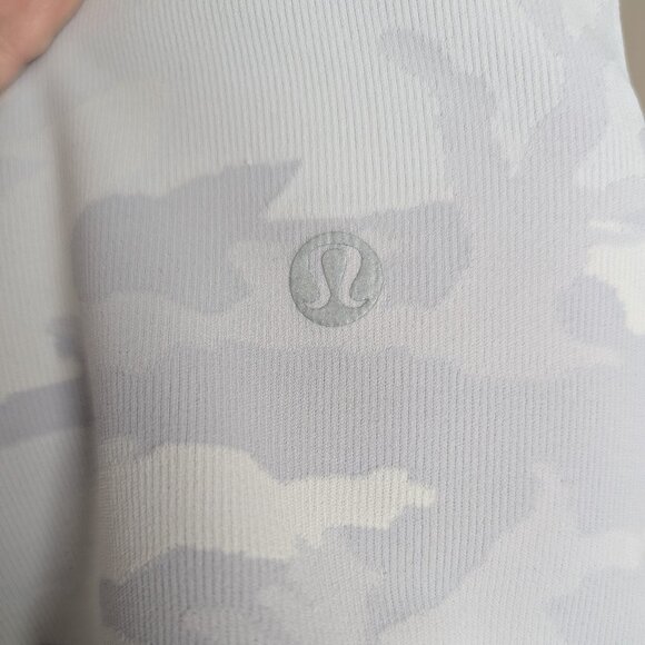 Lululemon Wunder Under Leggings 28" - Picture 7 of 8